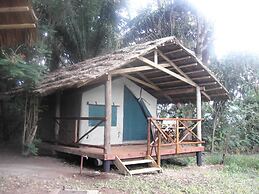 Simbamwenni Lodge and Camping