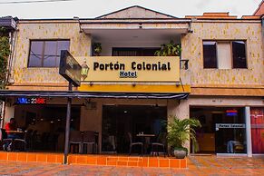 Hotel Porton Colonial