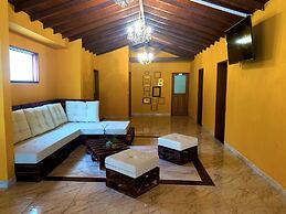 Hotel Porton Colonial