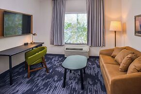 Fairfield Inn & Suites by Marriott Fort Worth Southwest at Cityview