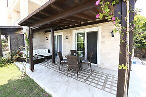 Villa 1 Bedroom Lake View 10 by Likya Global