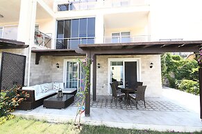 Villa 1 Bedroom Lake View 10 by Likya Global