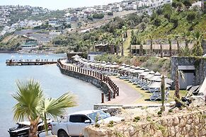 Villa 1 Bedroom Lake View 10 by Likya Global