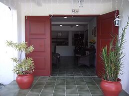 Hostal Blanco Apart-Hotel