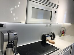 Luxury 2BR Suites in the heart of Downtown Toronto