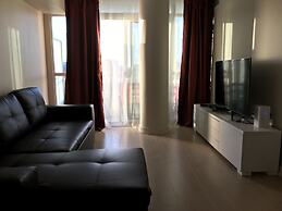 Luxury 2BR Suites in the heart of Downtown Toronto