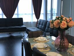 Private Home 3 Bedroom 2 Bath Downtown