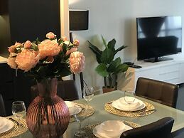 Private Home 3 Bedroom 2 Bath Downtown