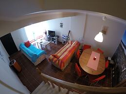 Supertubos Beach Hostel