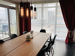 A&A Suites Magnificent 3-BD apt in DT