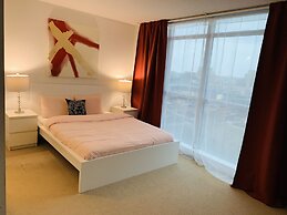 A&A Suites Magnificent 3-BD apt in DT