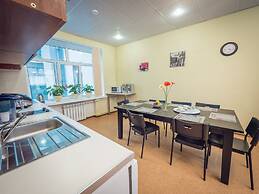 Mini-Hotel Entrance N2