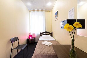 Mini-Hotel Entrance N2