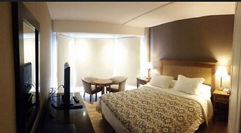 Cacique Inacayal Lake & Spa Hotel