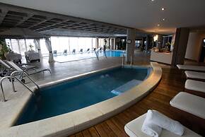 Cacique Inacayal Lake & Spa Hotel