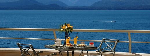 Cacique Inacayal Lake & Spa Hotel