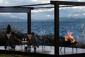 Cacique Inacayal Lake & Spa Hotel