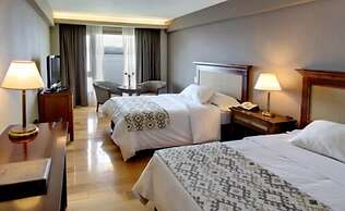 Cacique Inacayal Lake & Spa Hotel