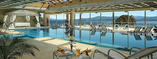 Cacique Inacayal Lake & Spa Hotel