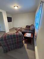 Whale Cove Inn