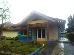 Kota Bunga E
