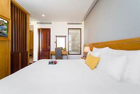 Sunny Ocean Hotel & Spa