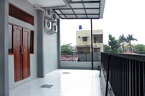 OYO 121 Rumah Ayub Syariah