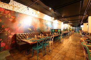 Brilliant Hotel & Convention Center