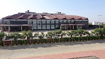 Brilliant Hotel & Convention Center