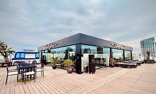 Central Luxury Ha Long Hotel