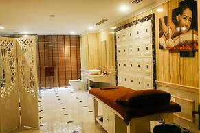 Central Luxury Ha Long Hotel