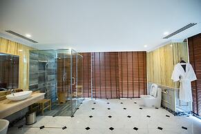 Central Luxury Ha Long Hotel