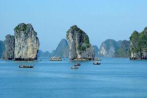 Central Luxury Ha Long Hotel