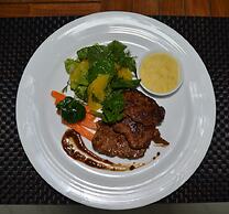 Sigiriya King's Resort