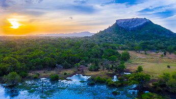 Sigiriya King's Resort