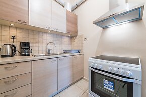 Victoria Familia Apartments