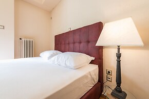 Victoria Familia Apartments