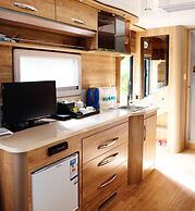 Midea Egret Lake Car Camp