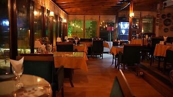 Agva Tree Tops Park Hotel