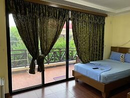 St Vincent Cottages Dee and Timmy Side