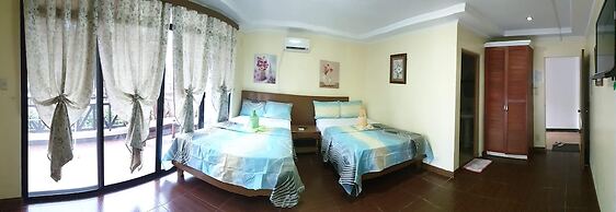 St Vincent Cottages Dee and Timmy Side