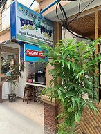 St Vincent Cottages Dee and Timmy Side