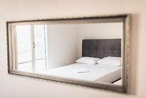 Victoria Majesty Apartments