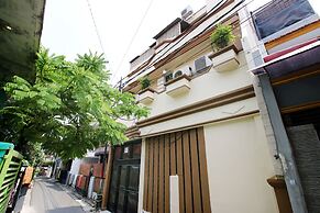 Kamar Keluarga Syariah Johar Baru