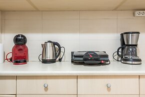 Victoria Queens Palace Apartments