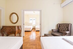 Victoria Queens Palace Apartments