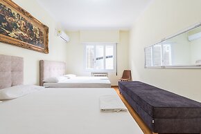 Victoria Queens Palace Apartments