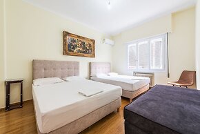 Victoria Queens Palace Apartments