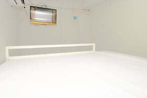 Kamar Keluarga Syariah Cendrawasih