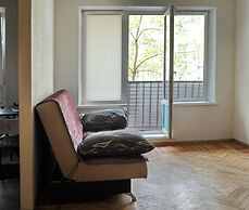 Domumetro na K.Simonova